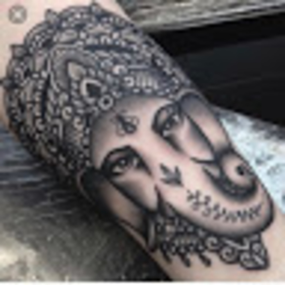 Meet your Posher, Samone